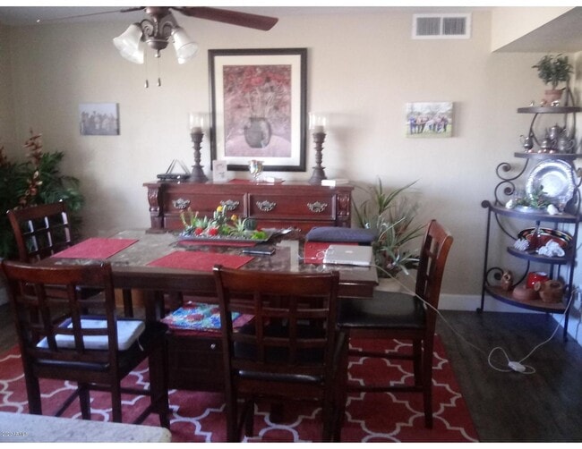 Foto del edificio - Golf course lot Sun City home