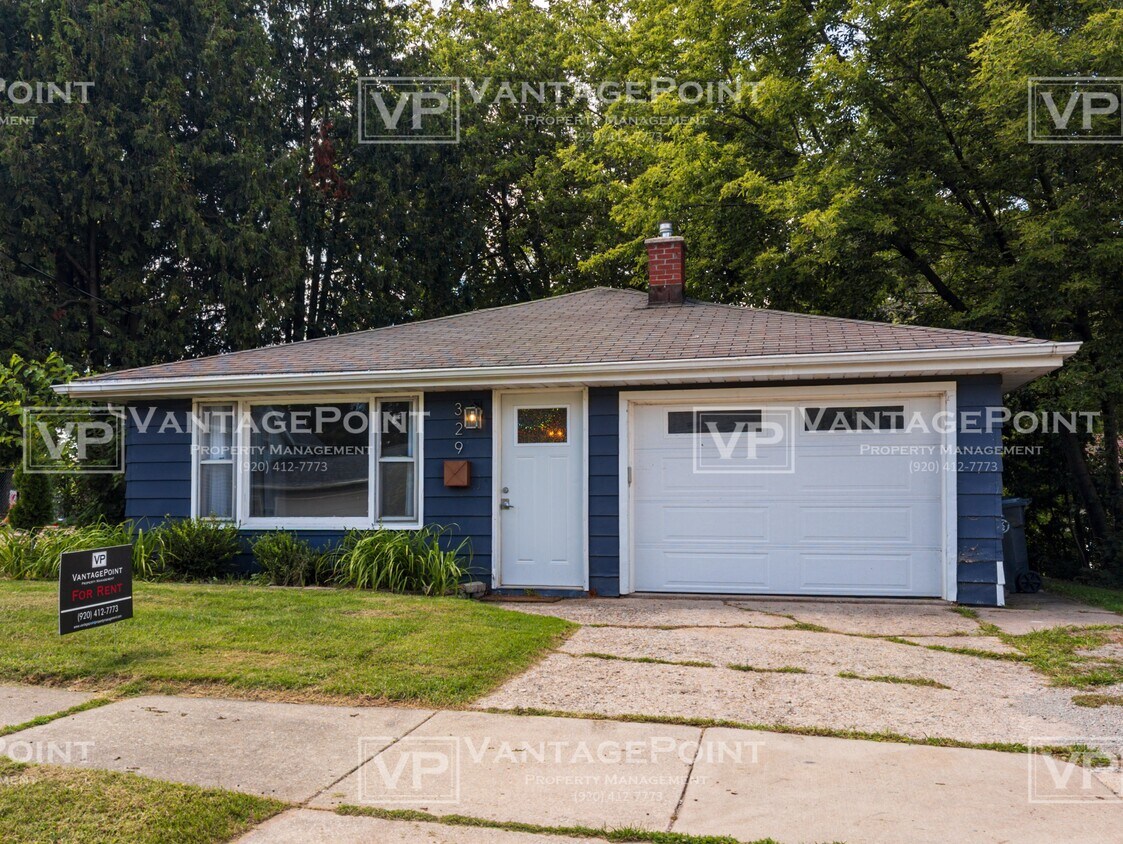Foto principal - 329 Monroe St