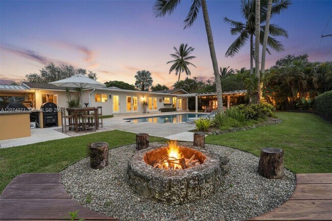Foto del edificio - 8220 SW 162nd St