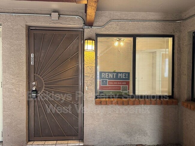 Foto del edificio - 17 E Ruth Ave