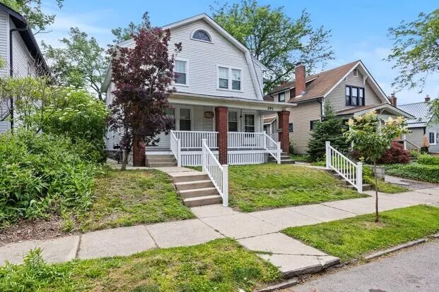 IZQUIERDA 293 OLENTANGY ST. - 293 Olentangy St
