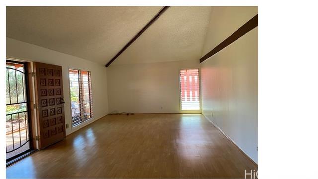 Foto del edificio - 94-396-396 Makalu Loop