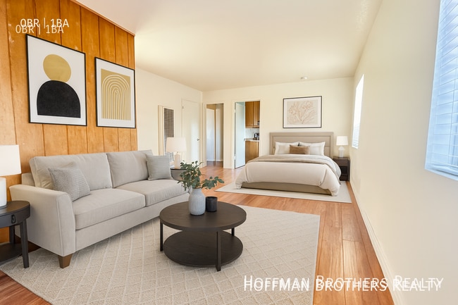 Foto del edificio - 5709 Willowcrest Ave