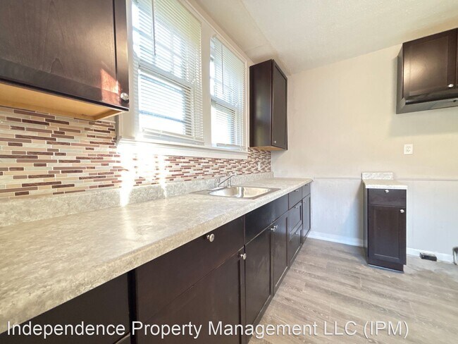 Foto del edificio - 4 br, 2 bath House - 3344 Saffer St