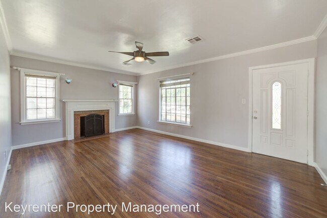 Foto del edificio - 2 br, 1 bath House - 1308 S Yale Ave