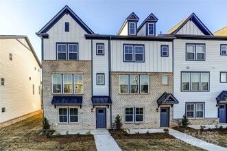 Building Photo - 14104 Loyola Ridge Dr