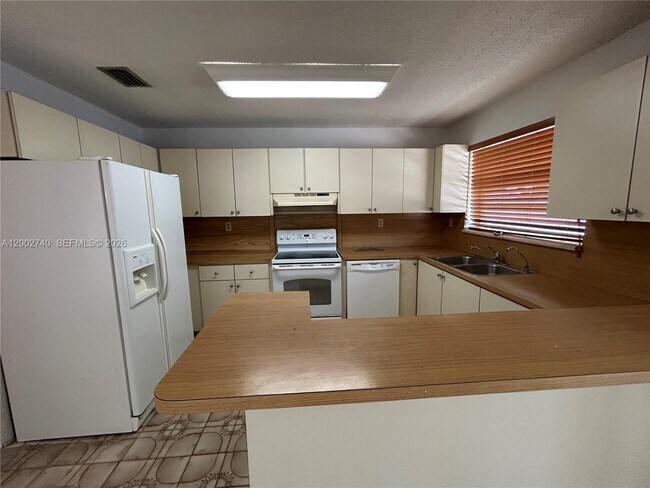 Building Photo - 230 NW 51st Ave