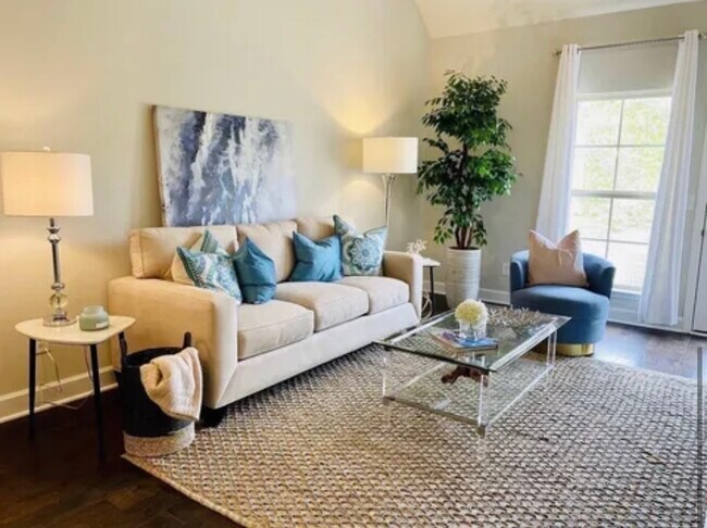 Foto del edificio - 9006 Brixworth Ct