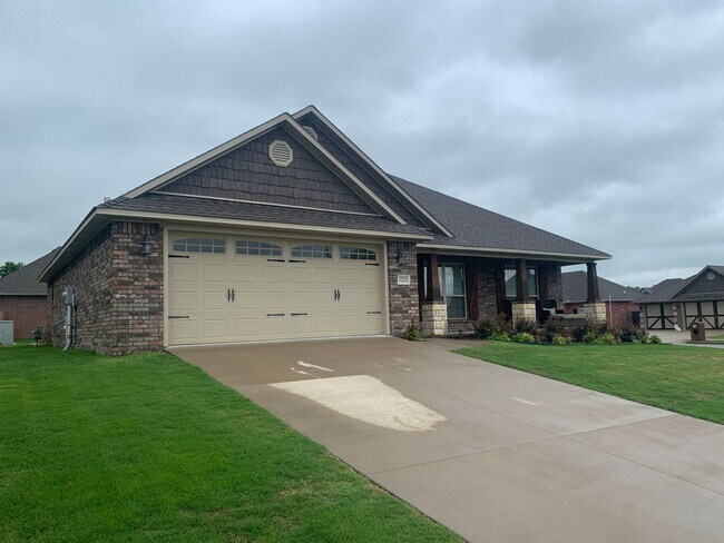 Foto del edificio - Beautiful 3 Bedroom Home in Prairie Grove,...