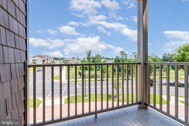 Foto del edificio - 1708 Fairmont Dr