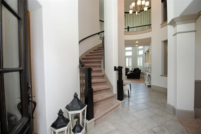 Building Photo - 30160 Southern Sky Dr