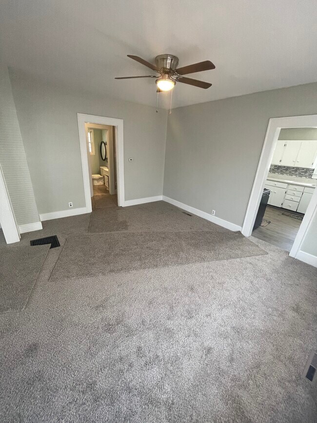 Foto del edificio - 2707 E Lynn St