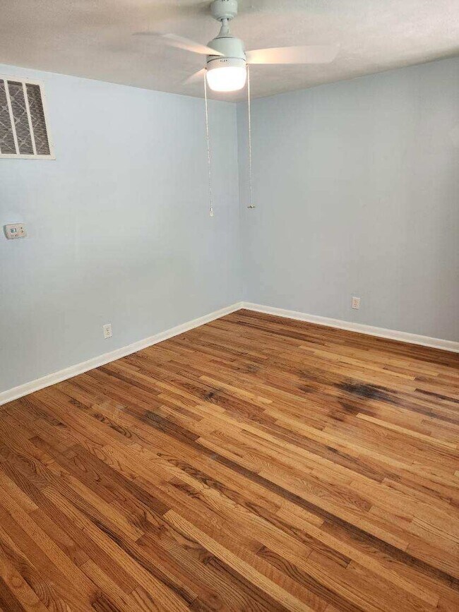 Foto del edificio - 124 7th St