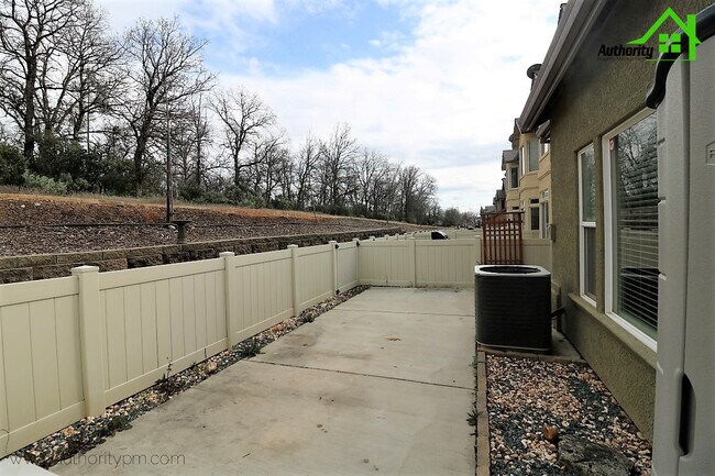 Foto del edificio - 3101 Sinaloa Trail