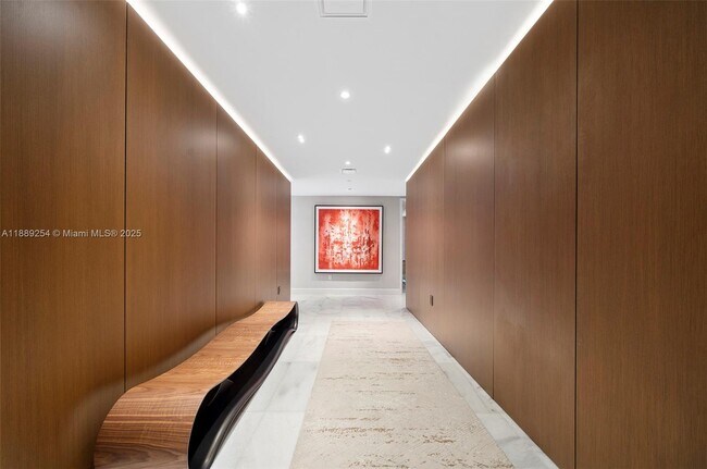 Foto del edificio - 700 NE 26th Terrace