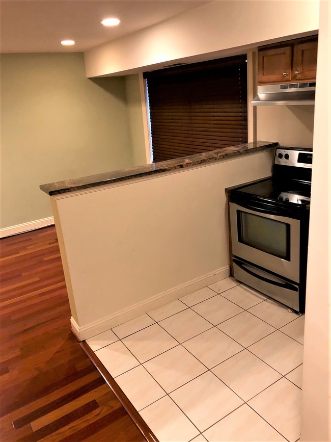 Foto del edificio - 4820 C St SE