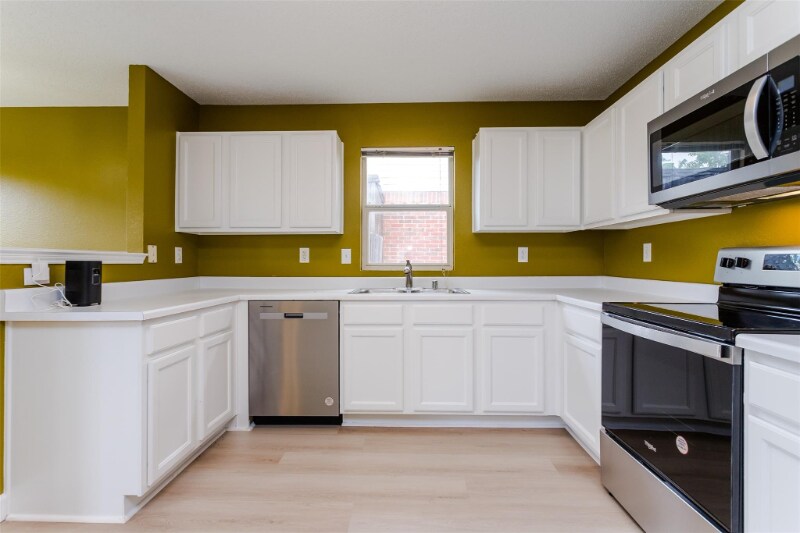 Foto principal - 1434 Foxwood Ln