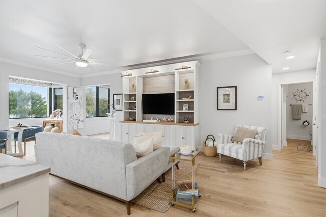 Foto del edificio - 150 SE Four Winds Dr