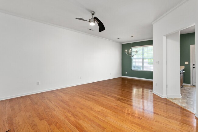 Foto del edificio - 2268 Hartfield Cir