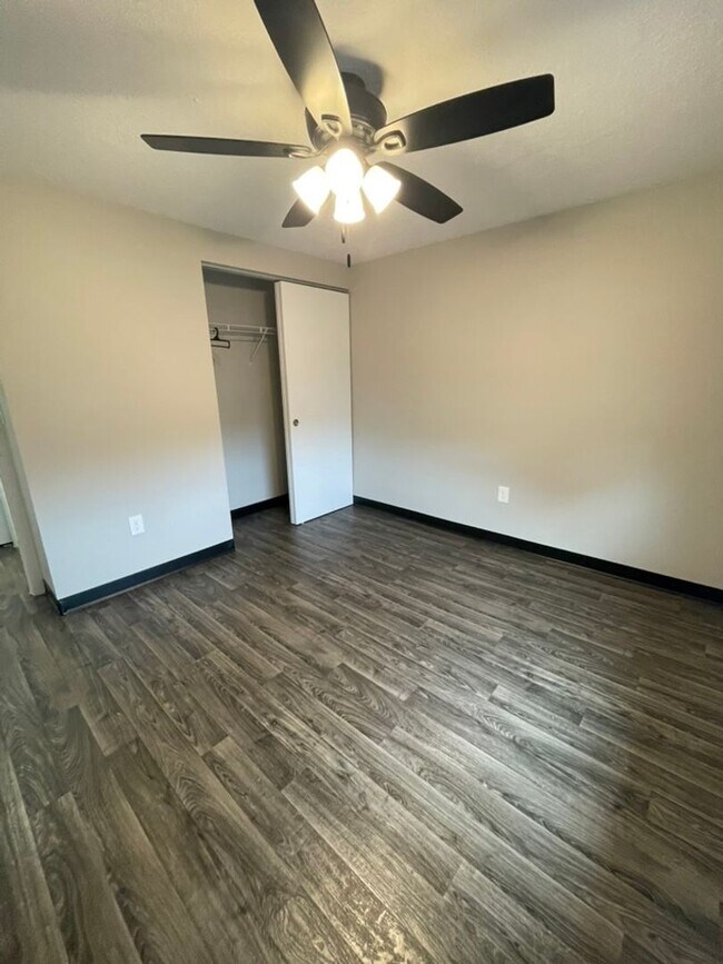 Foto del edificio - The Hampton - 1 Bedroom 1 Bathroom with inside laundry