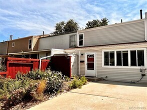 Building Photo - 1608 Longbow Ct