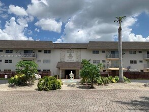 Building Photo - 8475 SW 94th St