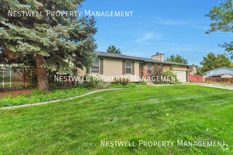 Building Photo - 7146 Angelsea Dr