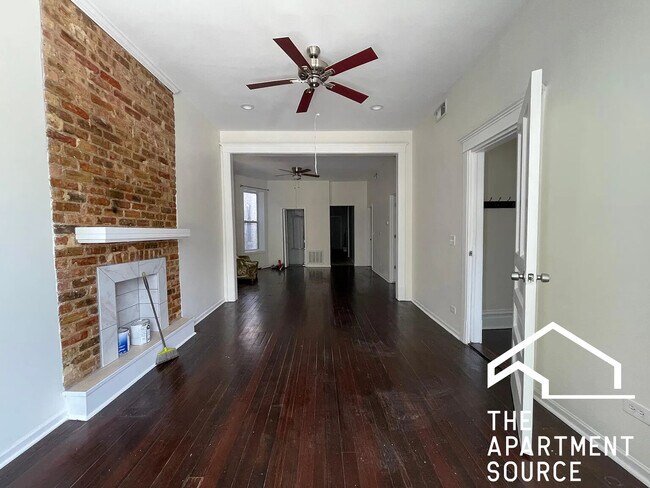 Foto del edificio - 1711 N Kedzie Ave