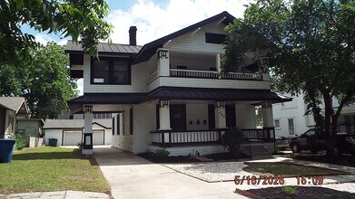Building Photo - 940 W Mulberry Ave