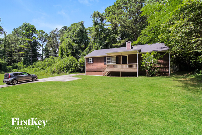 Building Photo - 585 Kurtz Road