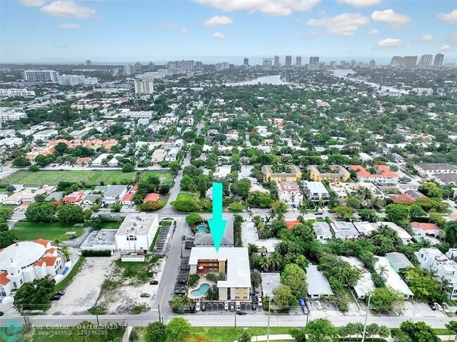 Foto del edificio - 744 NE 14th Ave