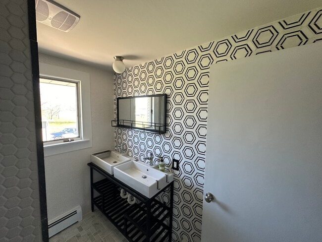 Bathroom - 930 Reserve Road