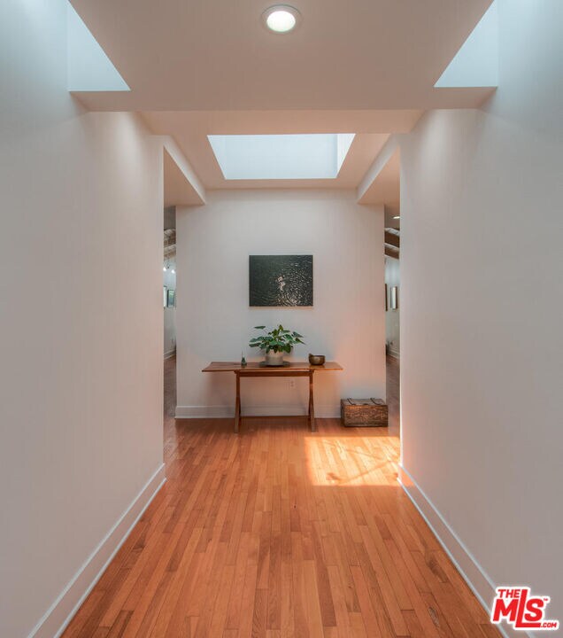 Foto del edificio - 4111 Allott Ave