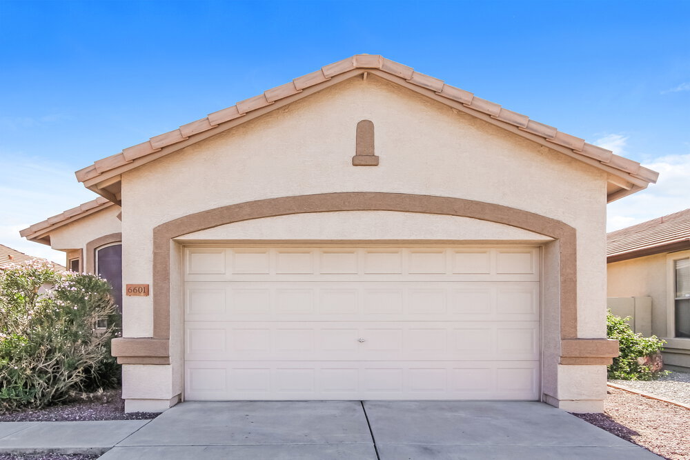 Foto principal - 6601 W Lawrence Ln