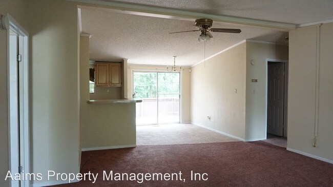 Foto del edificio - 902 Stirling Ct