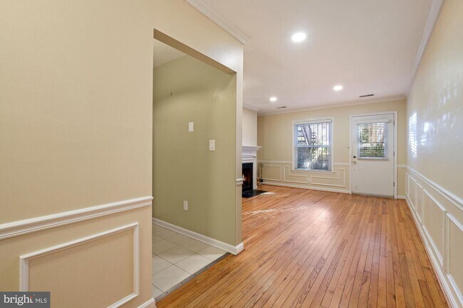 Foto del edificio - 1920 New Hampshire Ave NW