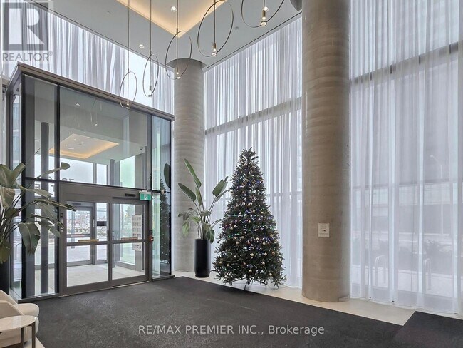 Photo du bâtiment - 7890 Jane St