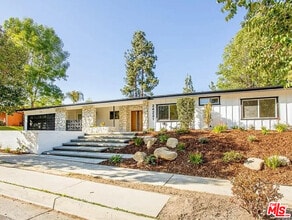 Building Photo - 24221 Aetna St