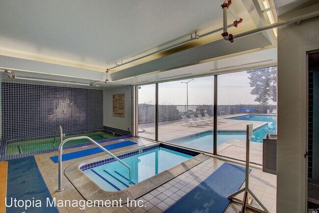 Building Photo - Studio, 1 bath House - 1 Captain Drive #264