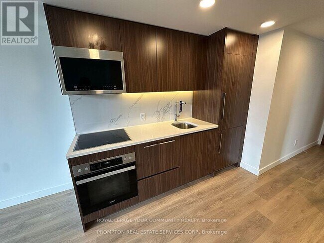 Photo du bâtiment - 38 Widmer St