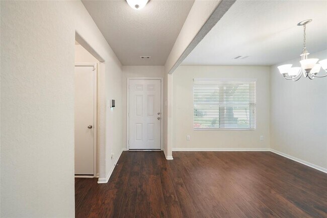 Building Photo - 2148 Pacific Loon Ln