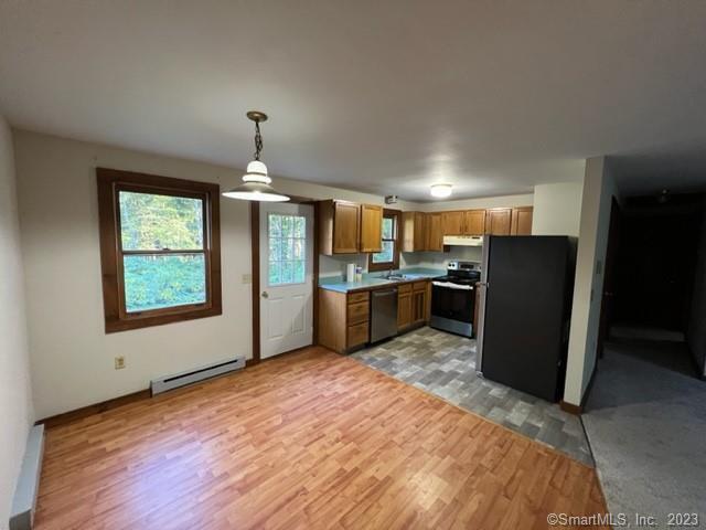 Building Photo - 121 -2 Quaker Farm Rd
