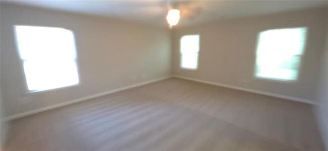 Foto del edificio - 3425 Fernview Dr
