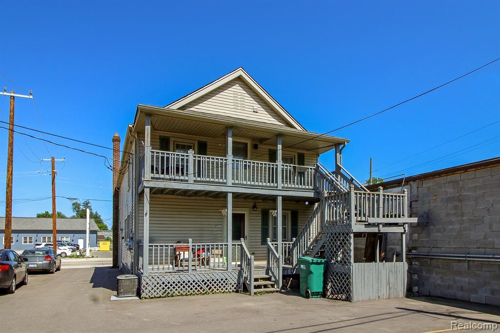 Foto principal - 19232 Huron River Dr