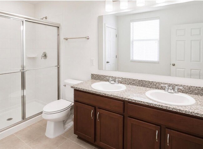 Building Photo - 2611 Interlock Dr