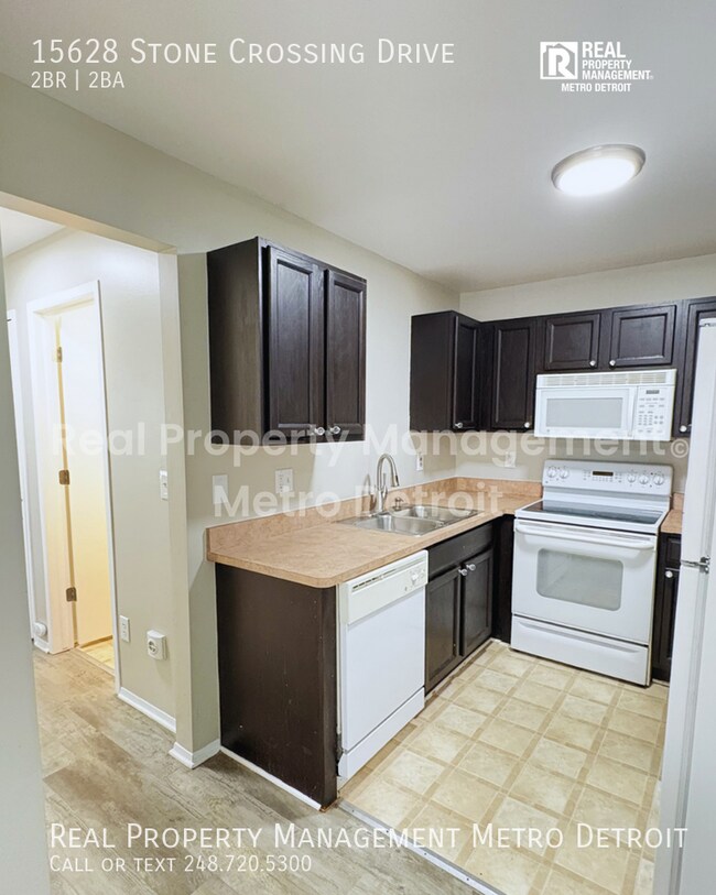 Foto del edificio - 15628 Stone Crossing Dr
