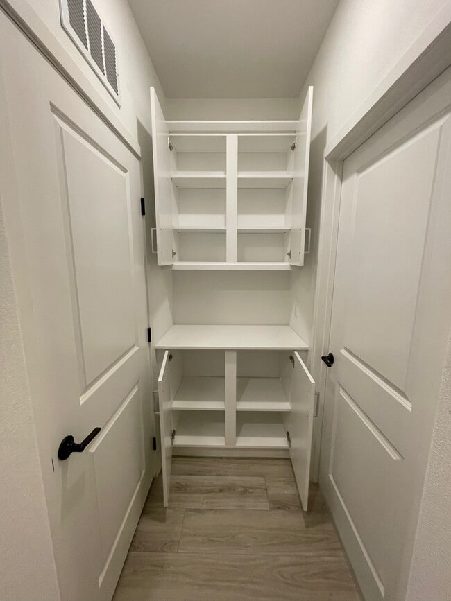 Building Photo - 7941 Belluno Wy