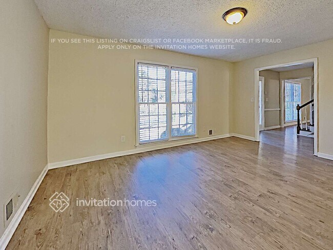 Building Photo - 3626 Woodberry Dr NW