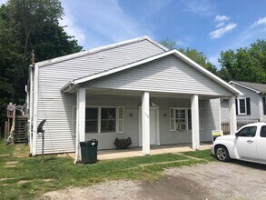 Building Photo - 1706 N Russell St
