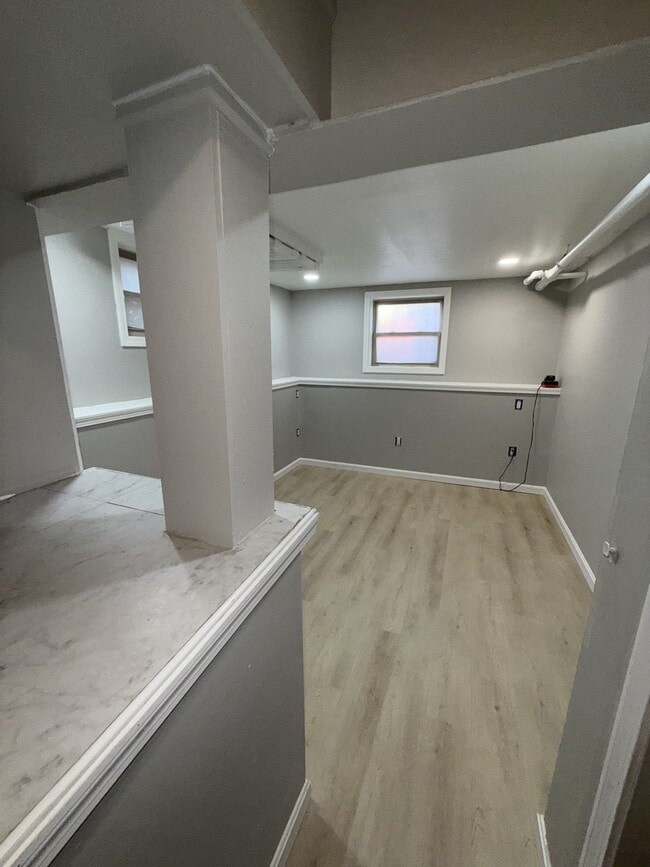 Building Photo - 99 Hancock St